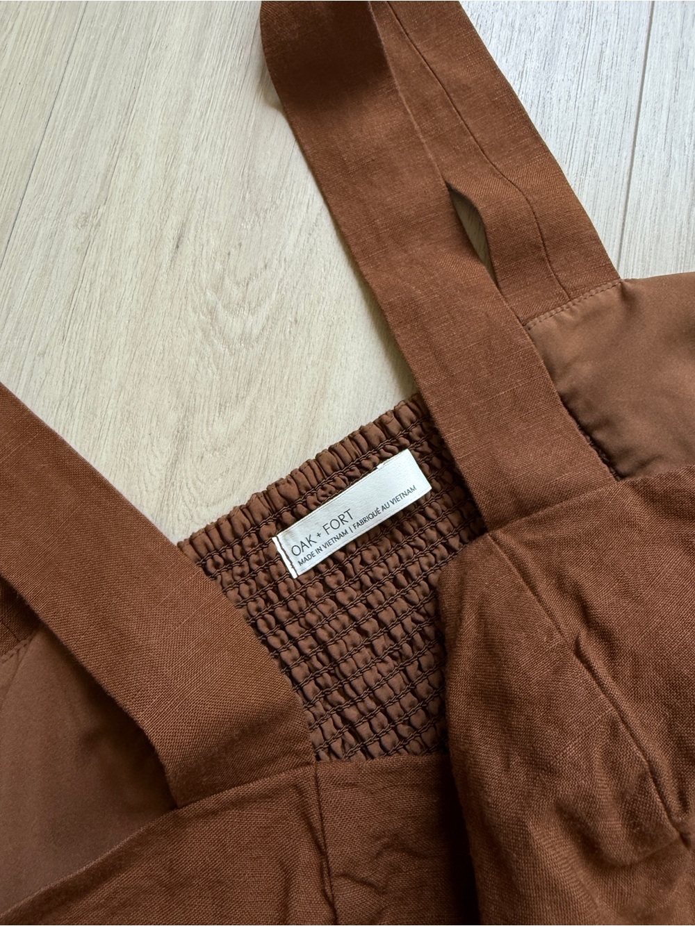 Linen Set - Picture 4 of 7